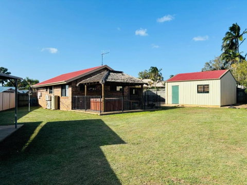 Avoca House - Accommodation QLD 2