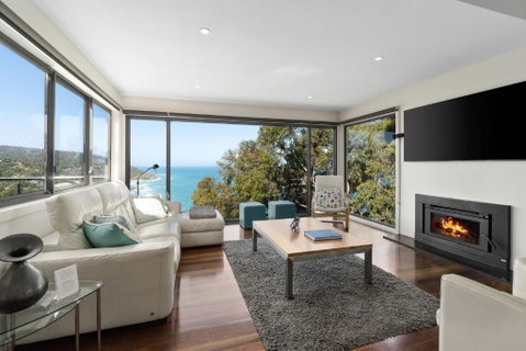 Azure - Accommodation QLD 3