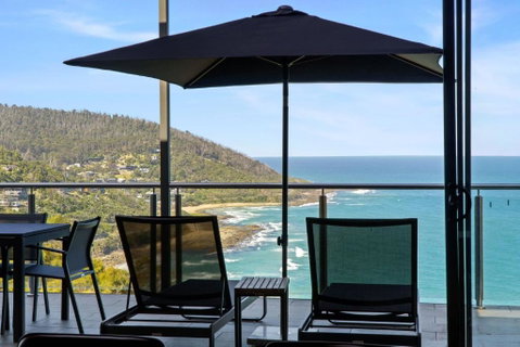 Azure - Accommodation QLD 0