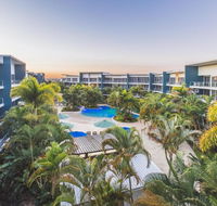 Azzura Greens Resort - Accommodation QLD