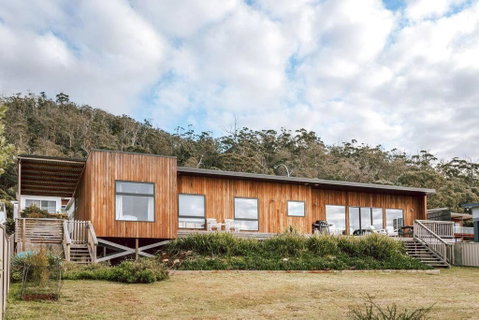 B E A C H H O U S E X I V - Accommodation QLD 1