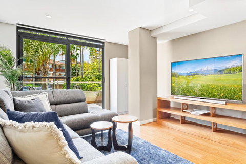 B208S - The Waverton Escape - Accommodation QLD 1