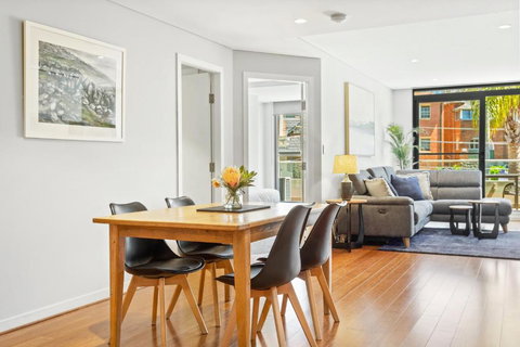 B208S - The Waverton Escape - Accommodation QLD 2