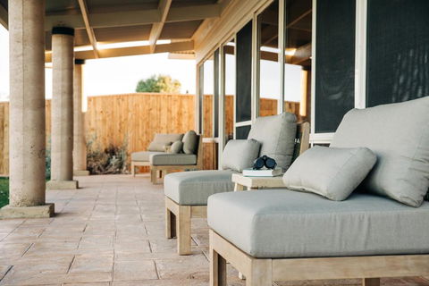 Baird Bay Seaside Villas - Accommodation QLD 2