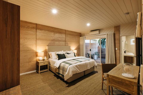 Baird Bay Seaside Villas - Accommodation QLD 3