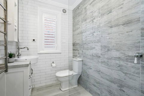 BALO1 - The Esplanade - Mosman - Accommodation QLD 1