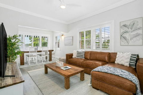BALO1 - The Esplanade - Mosman - Accommodation QLD 4
