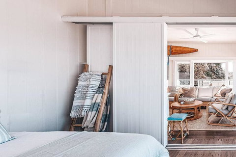 BAY PROPERTIES . Beach House Yamba - Accommodation QLD 3