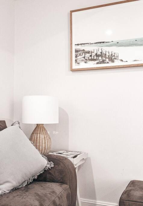 BAY PROPERTIES . Summer Salt On Main - Accommodation QLD 1
