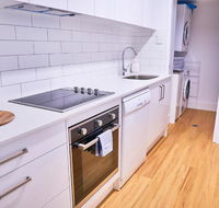 Bayview Beach Holiday Apartments - Accommodation QLD