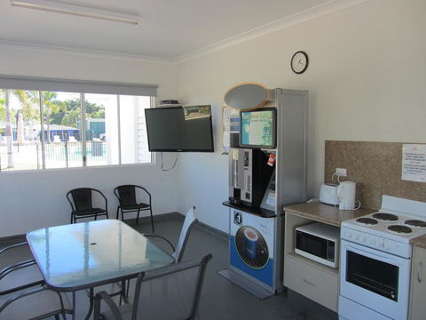 NRMA Bowen Beachfront Holiday Park - Accommodation QLD 25