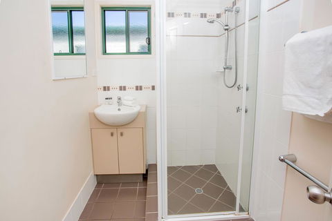 NRMA Bowen Beachfront Holiday Park - Accommodation QLD 22