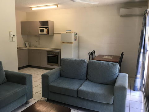 Whitsunday Waterfront Apartments - Accommodation QLD 19