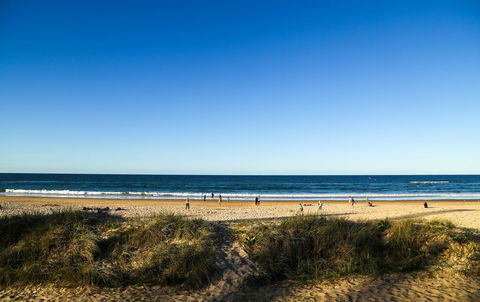 Pacific Regis Beachfront Holiday Apartments - Accommodation QLD 13