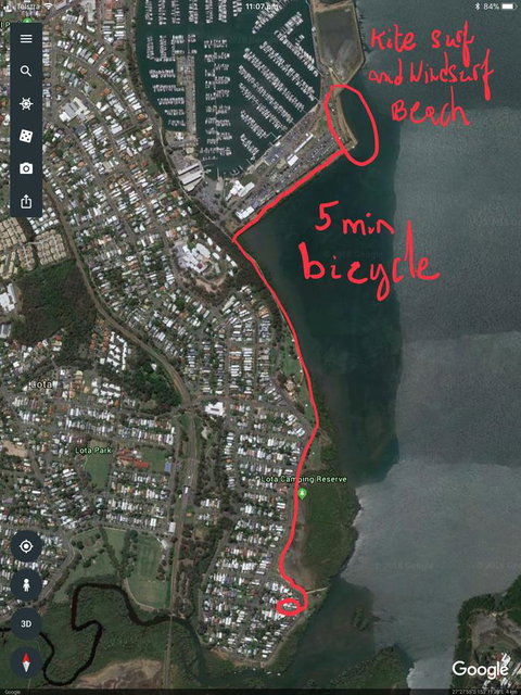 Absolute Waterfront - Accommodation QLD 25