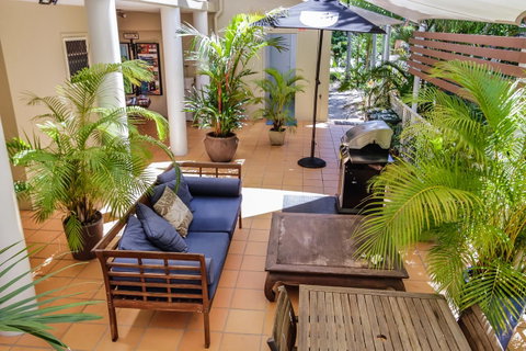 Port Douglas Apartments - Adults Only Oasis - Accommodation QLD 42