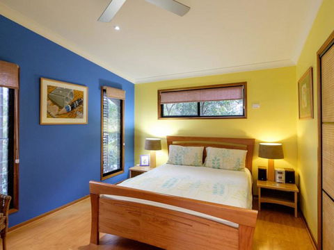 Five Bimba (Tractor House) - Accommodation QLD 12