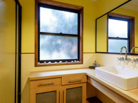 Five Bimba (Tractor House) - Accommodation QLD 14