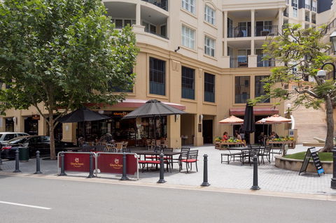 The Residences@Hillside - Accommodation QLD 17