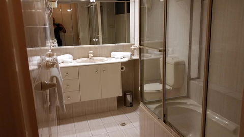 Beaconlea - Accommodation QLD 35