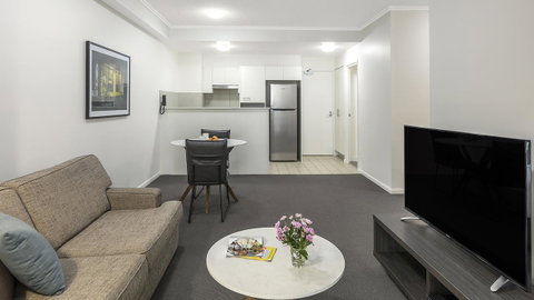 Apartments @ 212 Margaret - Accommodation QLD 8