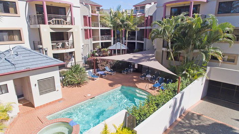 Burleigh On The Beach - Accommodation QLD 7