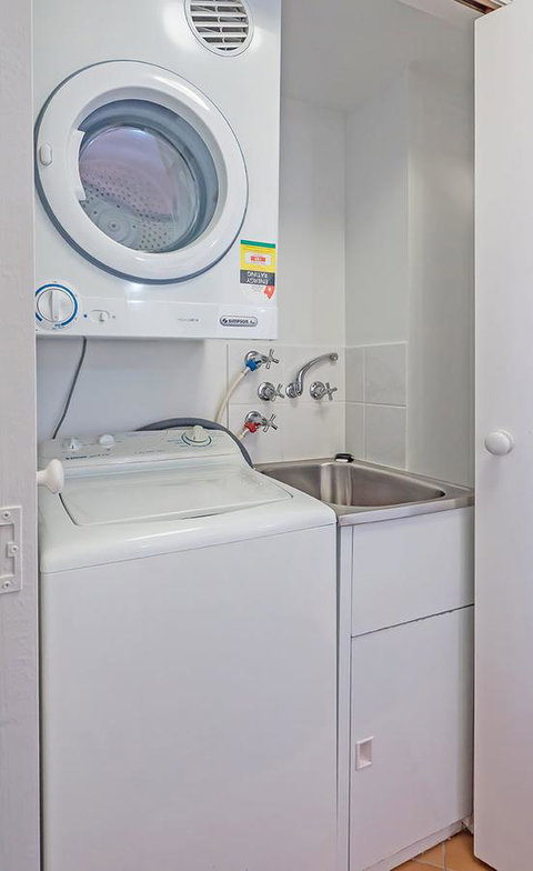 Burleigh On The Beach - Accommodation QLD 20