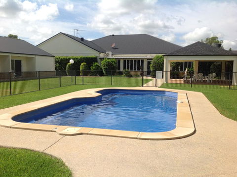 Roma Explorers Inn - Accommodation QLD 9