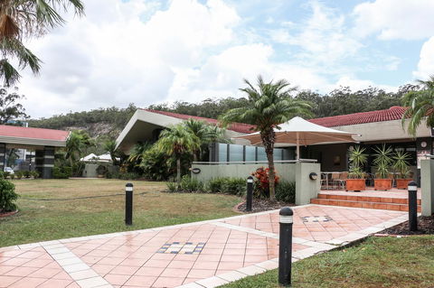 Salisbury Hotel Motel - Accommodation QLD 0