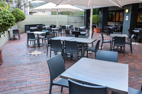 Salisbury Hotel Motel - Accommodation QLD 7