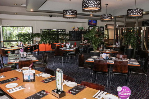 Salisbury Hotel Motel - Accommodation QLD 4