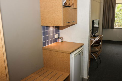 Salisbury Hotel Motel - Accommodation QLD 14