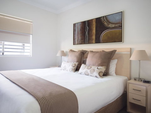 Oaks Brisbane Mews Suites - Accommodation QLD 7