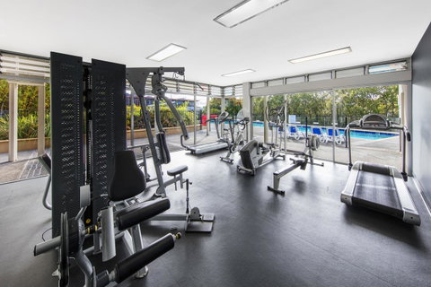 Oaks Brisbane Mews Suites - Accommodation QLD 9