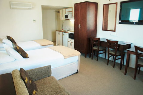 Astor Metropole Hotel - Accommodation QLD 16