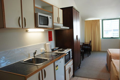 Astor Metropole Hotel - Accommodation QLD 10