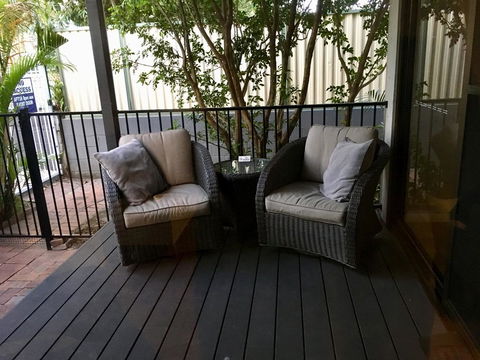Burleigh Palms Holiday Apartments - Accommodation QLD 7