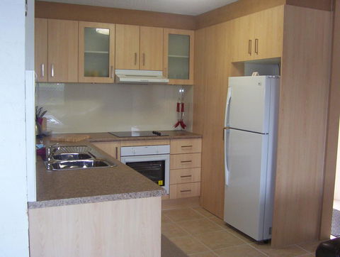 Burleigh Palms Holiday Apartments - Accommodation QLD 20