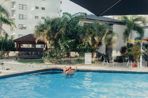 Burleigh Palms Holiday Apartments - Accommodation QLD 34