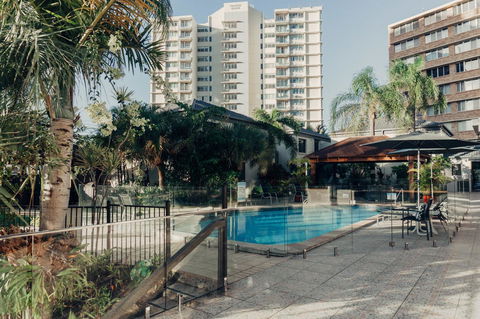 Burleigh Palms Holiday Apartments - Accommodation QLD 26