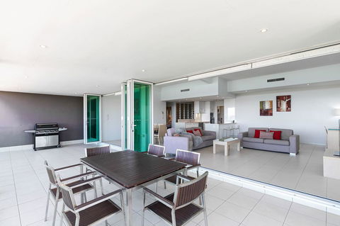 Akama Resort - Accommodation QLD 9