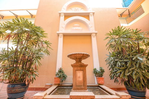 Il Palazzo Holiday Apartments - Accommodation QLD 7