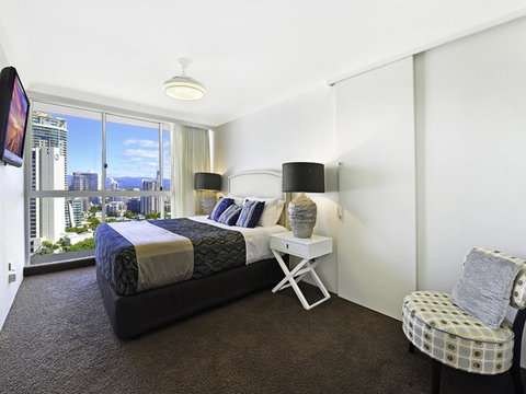 Surf 150 - Accommodation QLD 9
