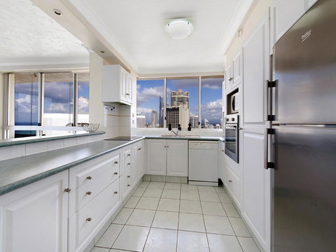 Surf 150 - Accommodation QLD 14