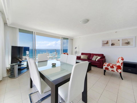 Surf 150 - Accommodation QLD 44