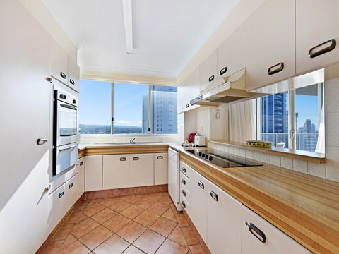 Surf 150 - Accommodation QLD 22