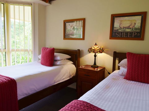 Apple Tree Cottage Montville - Accommodation QLD 8