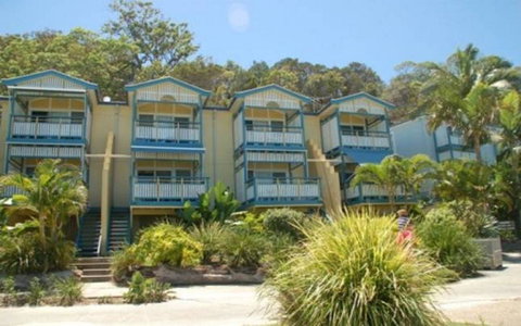 Beach Front Villa At Tangalooma - Accommodation QLD 5
