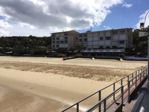 Beachfront Holiday Apartment To Rent For Short And Long Stays - Accommodation QLD 20