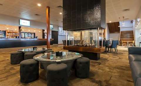 Beachfront Holiday Apartment To Rent For Short And Long Stays - Accommodation QLD 39